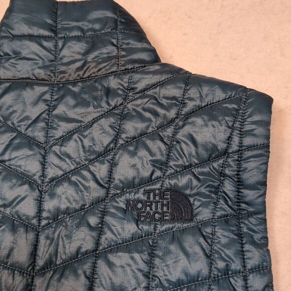 The North Face Womens XS Thermoball Teal Blue Puffer Vest Pockets Eco Insulated - Picture 7 of 14